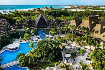 luxury AAA Four Diamond Resort mexico
